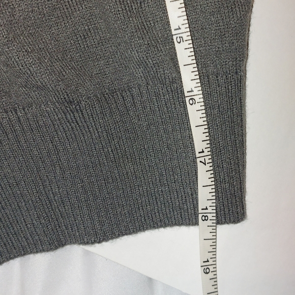 Men's Gray Sweater Vintage - Picture 5 of 5